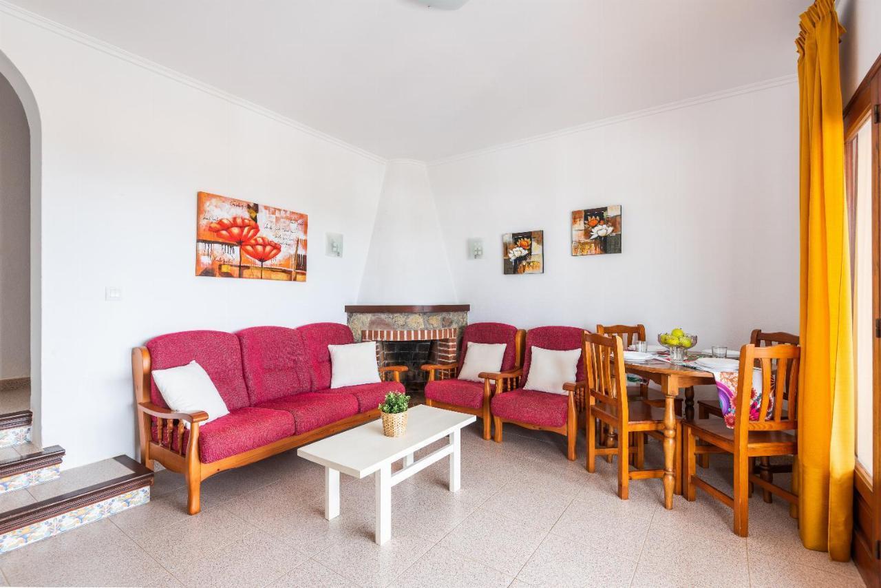 Villa Catalina アライオル エクステリア 写真